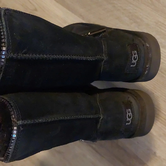 Ugg classic sequin zip sheepskin boots booties size 7 - Picture 5 of 9